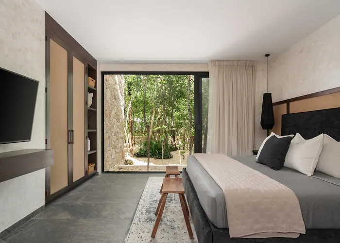 Villa Twelve O'clock - Luxury
