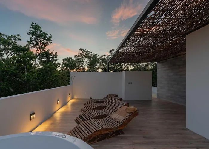 Villa Twelve O'clock - Luxury *