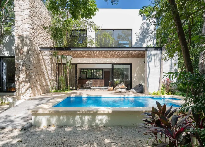 Villa Twelve O'clock - Luxury *