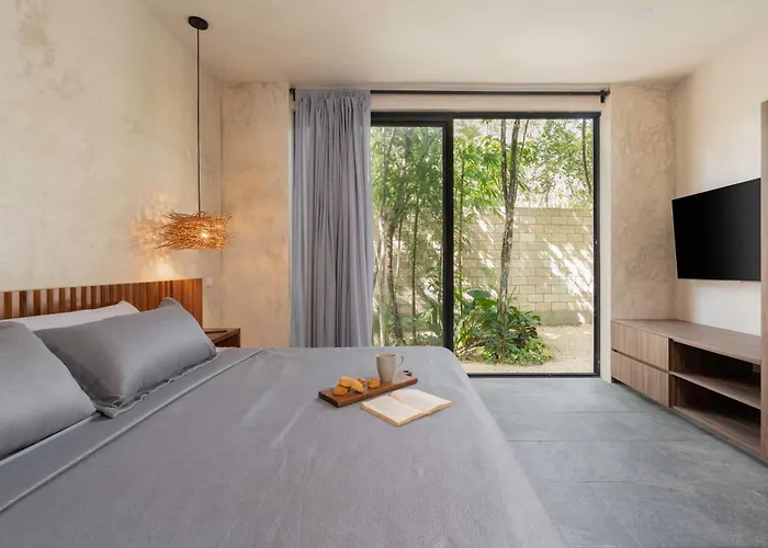 Twelve O'clock - Luxury Villa Tulum