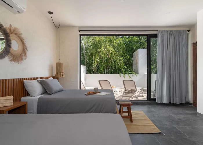 Twelve O'clock - Luxury Villa Tulum
