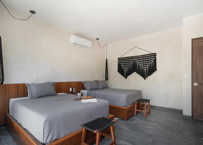Twelve O'clock - Luxury Tulum
