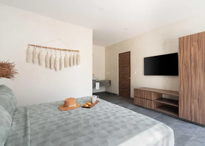 Villa Twelve O'clock - Luxury *