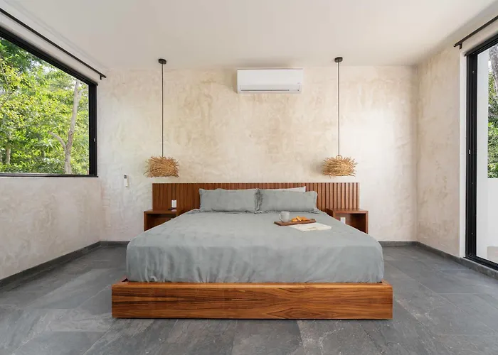 Villa Twelve O'clock - Luxury *
