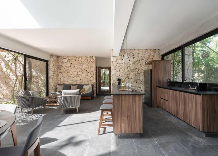 Twelve O'clock - Luxury Villa Tulum
