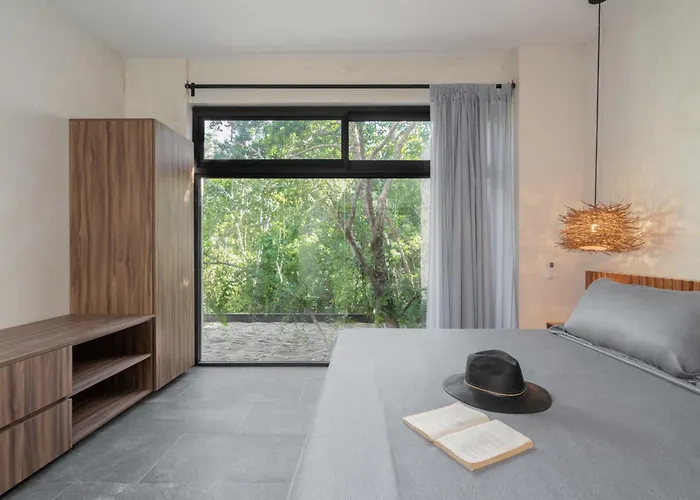 Villa Twelve O'clock - Luxury